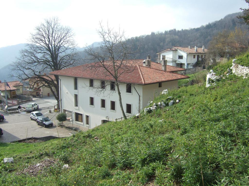 Albergo Alla Posta Anduins Exterior photo