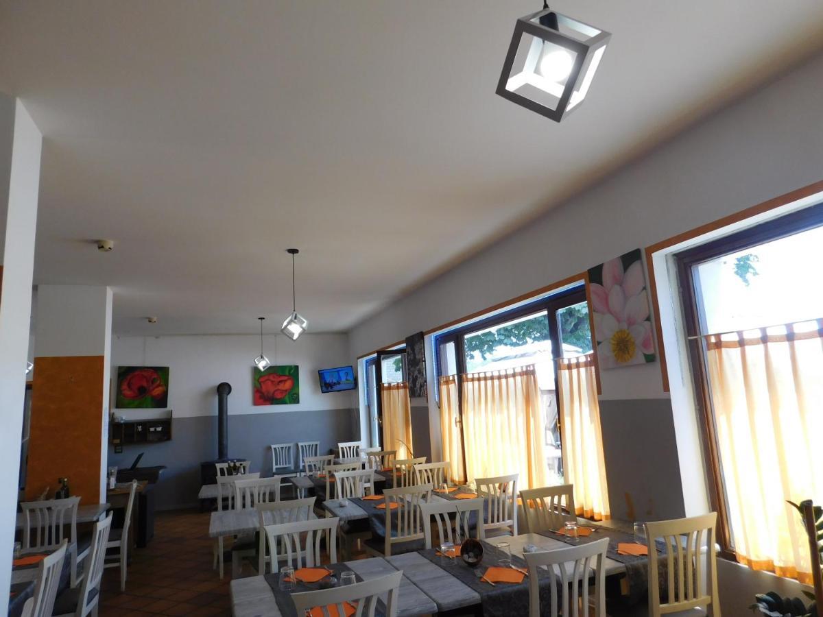 Albergo Alla Posta Anduins Exterior photo