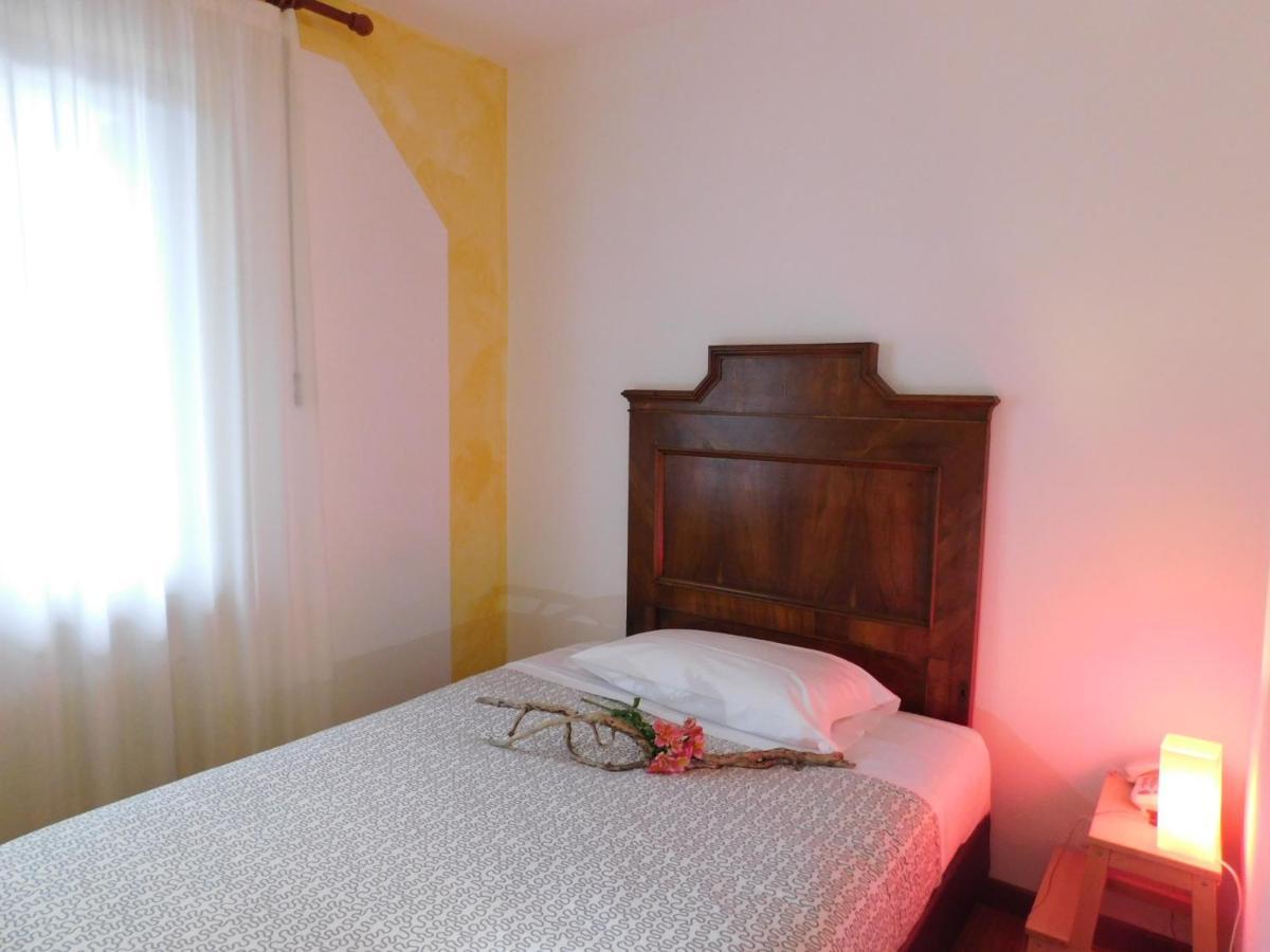 Albergo Alla Posta Anduins Exterior photo